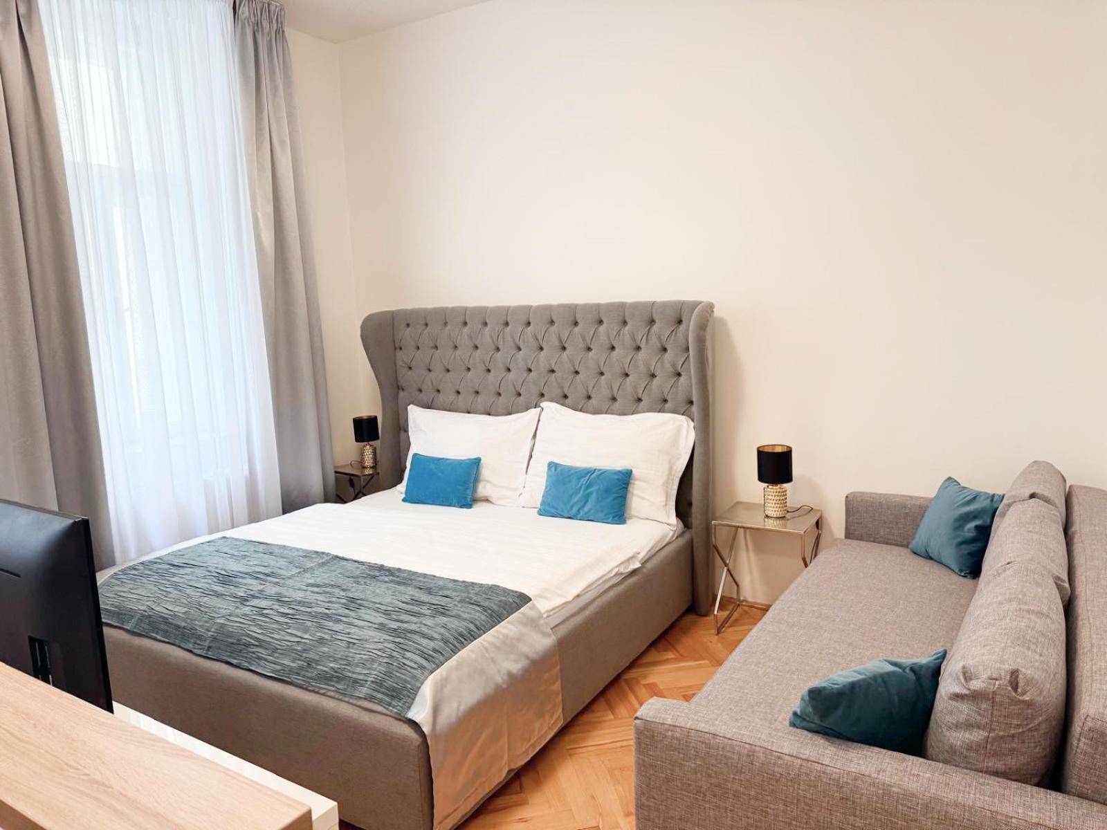 Gold Art Apartments Praha Bagian luar foto