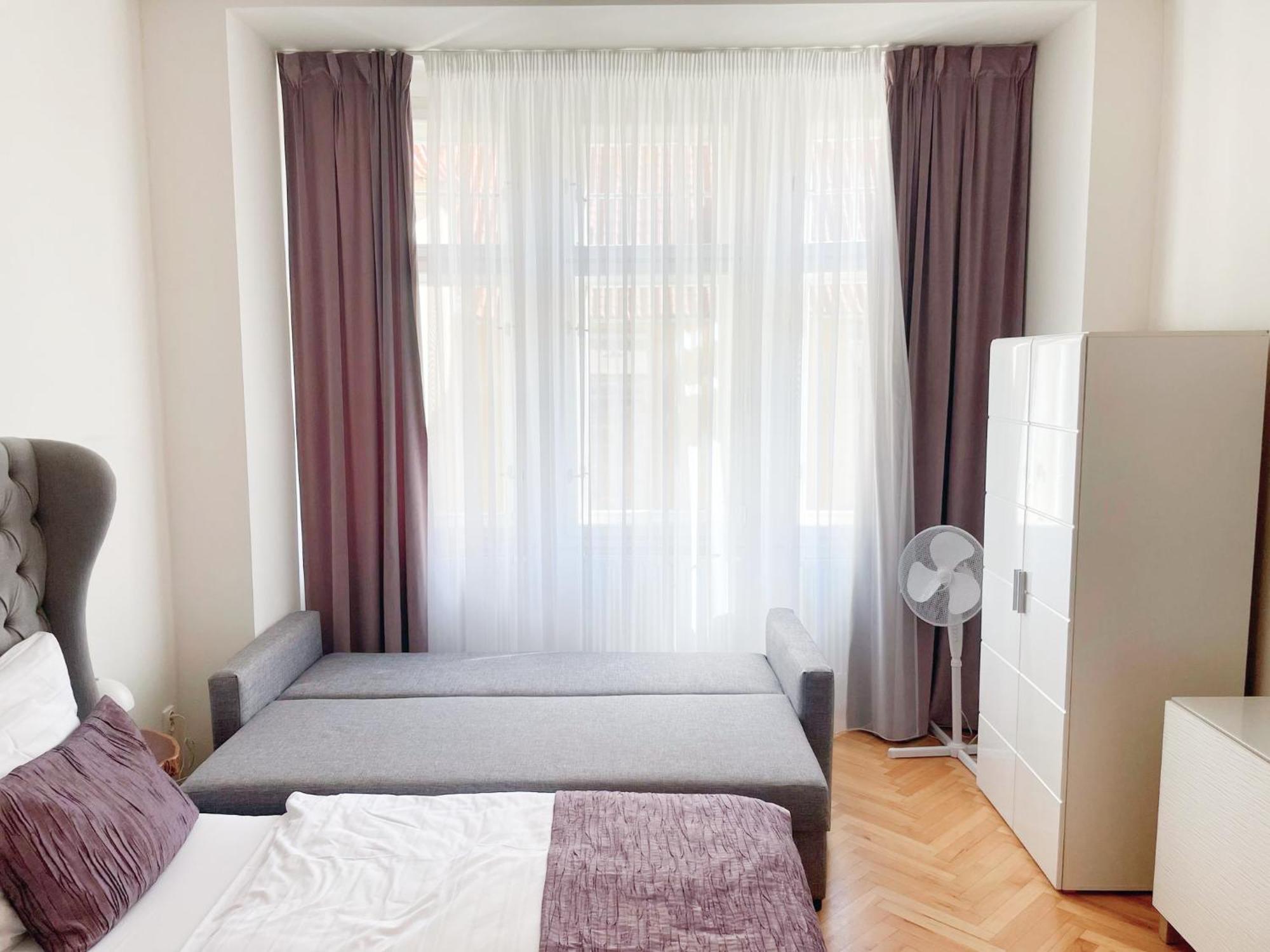 Gold Art Apartments Praha Bagian luar foto
